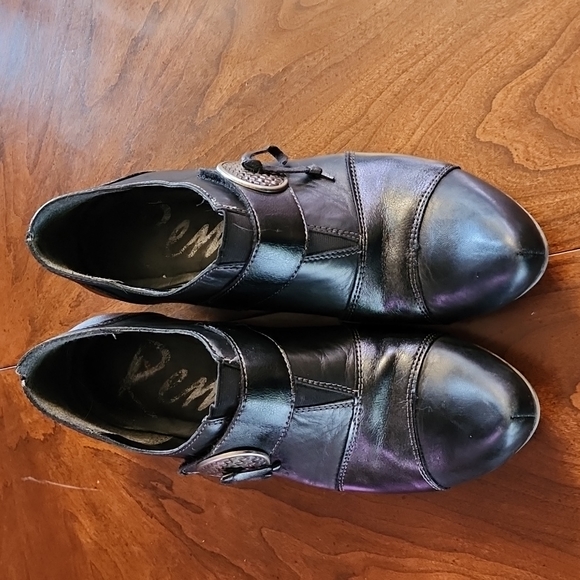 REMONTE velcro strap kitten wedge heel - Picture 2 of 6